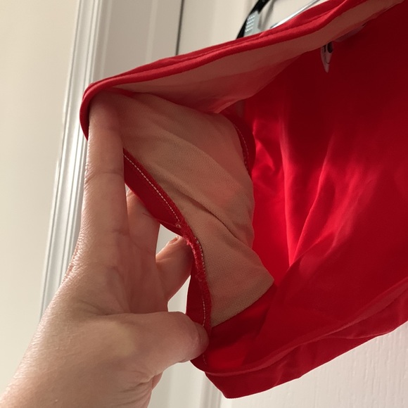 EUC VIA MARINA Two Piece Swimsuit - Picture 7 of 8